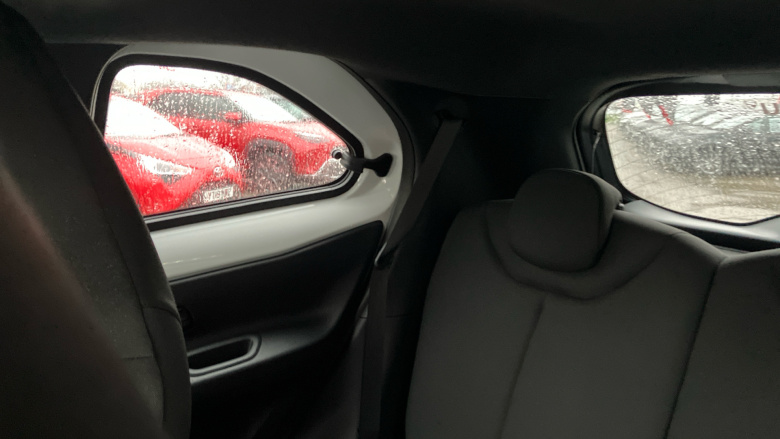 Toyota Aygo X 1.0 VVT-i Edge 5dr Petrol Hatchback